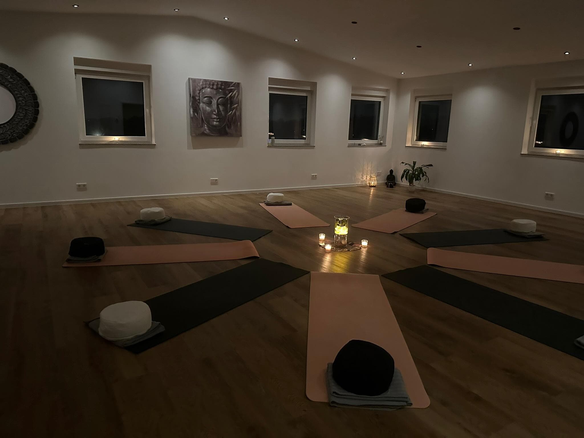 Meditationsabend im Kerzenlicht
